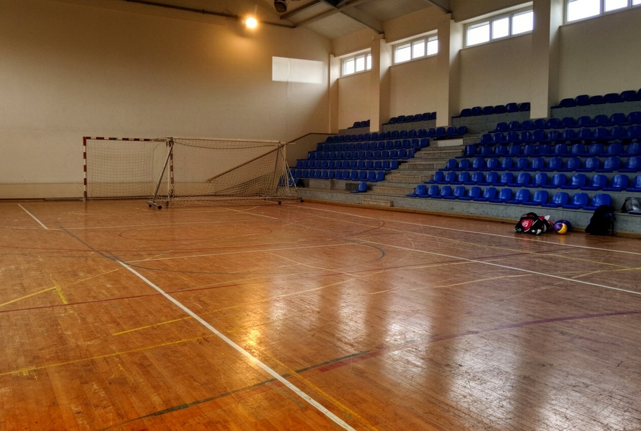 BOSiR Bartoszyce: hala sportowa, lodowisko, siłownia i godziny otwarcia